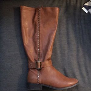 Extra wide calf boots